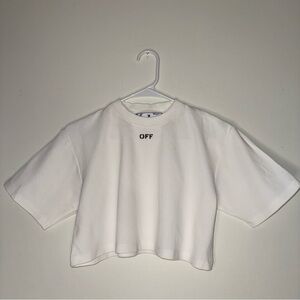 Off white cropped top size Small